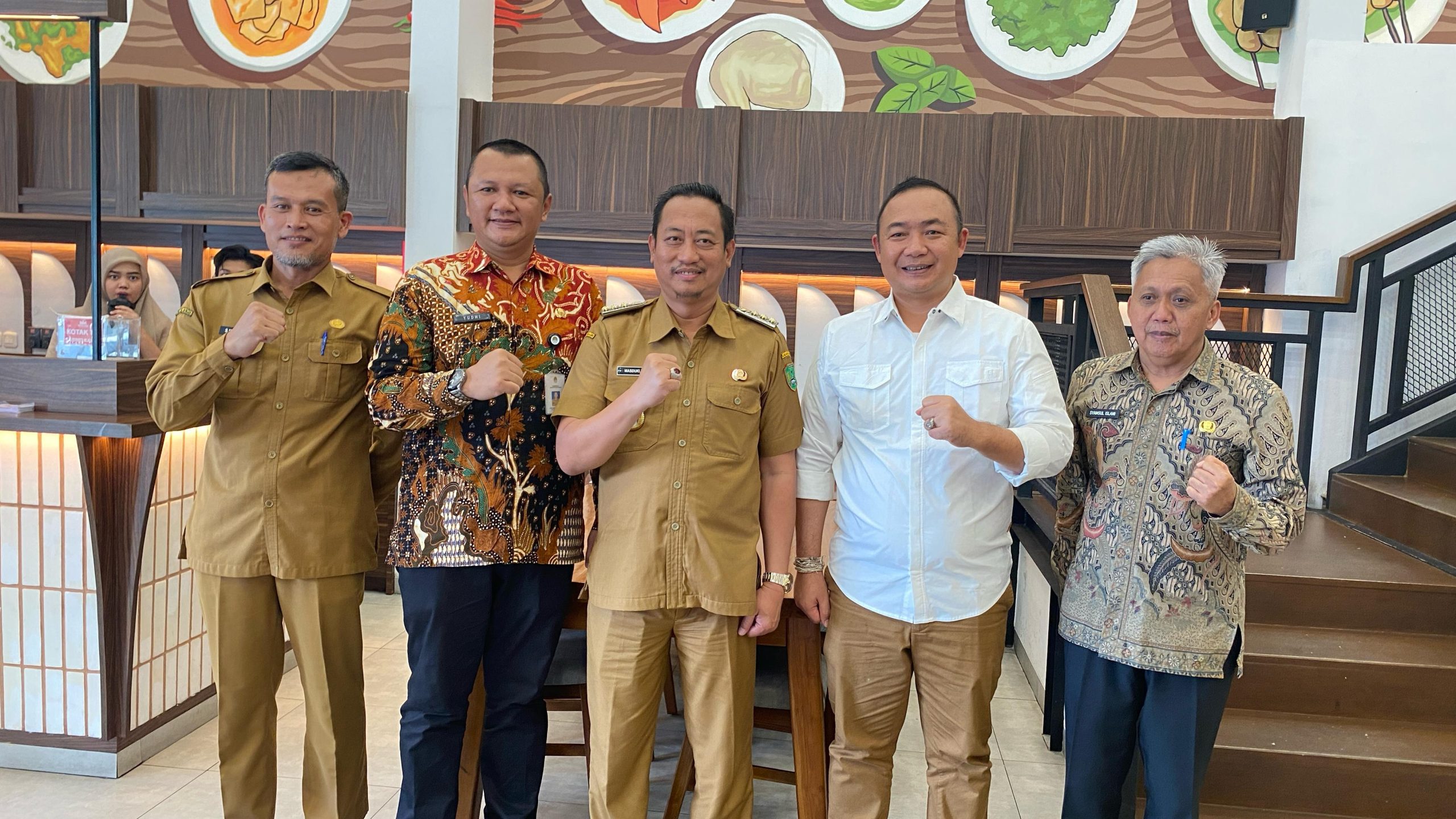 Langkah Cepat Bupati Sukamara: Perkuat Konsolidasi Percepatan Koneksi Jembatan Jelai Langkah Cepat Bupati Sukamara: Perkuat Konsolidasi Percepatan Koneksi Jembatan Jelai