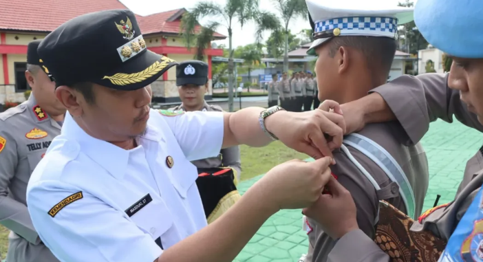 Bupati Sukamara Hadiri Apel Gelar Pasukan Operasi Ketupat 2025: Pastikan Keamanan Mudik dan Lebaran di Wilayah Sukamara