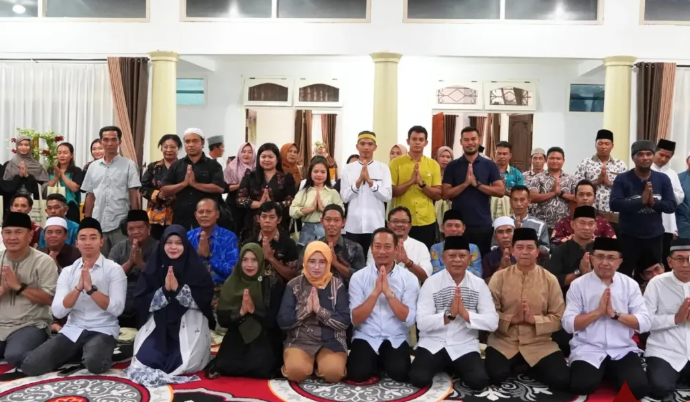 Perkuat Sinergi Pembangunan Daerah: Bupati Sukamara Gelar Silaturrahmi dan Buka Puasa Bersama Pemdes dan BPD