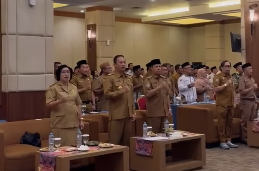 Pemkab Sukamara Siapkan 28 Calon Jamaah Haji, Bupati Hadiri Rakor Persiapan Haji Provinsi Kalteng 1446 H/2025 M