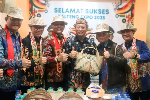 Bupati Sukamara Hadiri Pembukaan Kalteng Expo 2025, Promosikan Potensi Daerah Bupati Sukamara Hadiri Pembukaan Kalteng Expo 2025, Promosikan Potensi Daerah