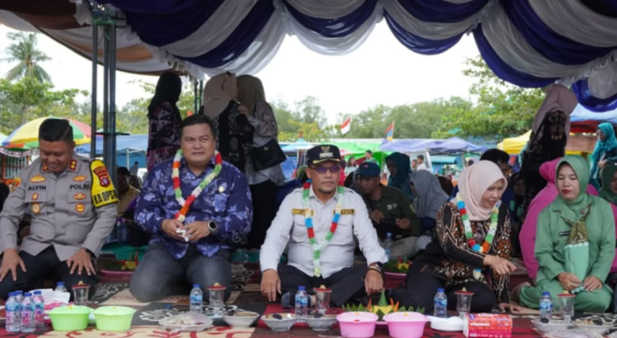 Syukuran Laut ke-19 di Jelai: Wujud Syukur, Pelestarian Budaya, dan Komitmen Jaga Ekosistem