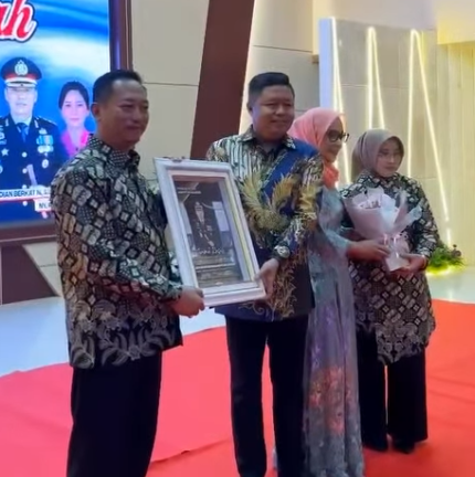 Bupati Sukamara Hadiri Pisah Sambut Kapolres: Wujud Sinergi untuk Keamanan Daerah Bupati Sukamara Hadiri Pisah Sambut Kapolres: Wujud Sinergi untuk Keamanan Daerah