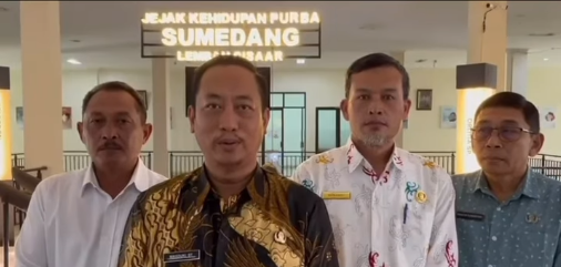 Pemkab Sukamara Teken MoU Smart City dengan Kabupaten Sumedang: Dorong Transformasi Digital Pelayanan Publik Pemkab Sukamara Teken MoU Smart City dengan Kabupaten Sumedang: Dorong Transformasi Digital Pelayanan Publik