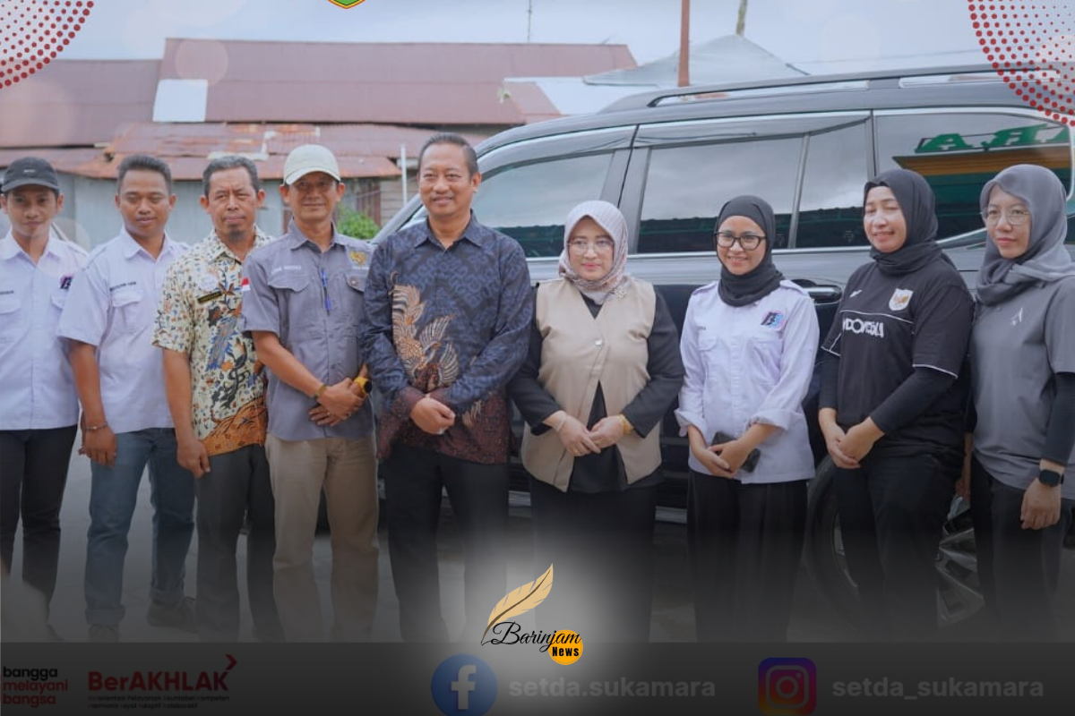Bupati Sukamara dan PT BSJ Salurkan Bantuan Sembako kepada Anak Yatim Bupati Sukamara dan PT BSJ Salurkan Bantuan Sembako kepada Anak Yatim