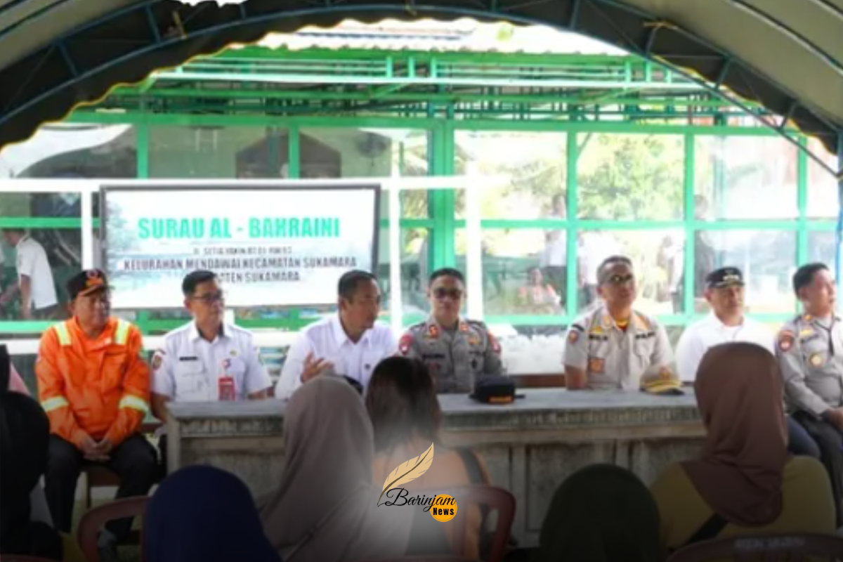 Bupati Sukamara Tinjau Lokasi Banjir dan Salurkan Bantuan Sosial bagi Warga Terdampak