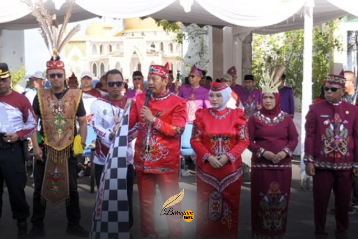 Pawai Pembangunan Sukamara 2025 Resmi Dibuka, Wujud Syukur atas Capaian Pembangunan Daerah Pawai Pembangunan Sukamara 2025 Resmi Dibuka, Wujud Syukur atas Capaian Pembangunan Daerah