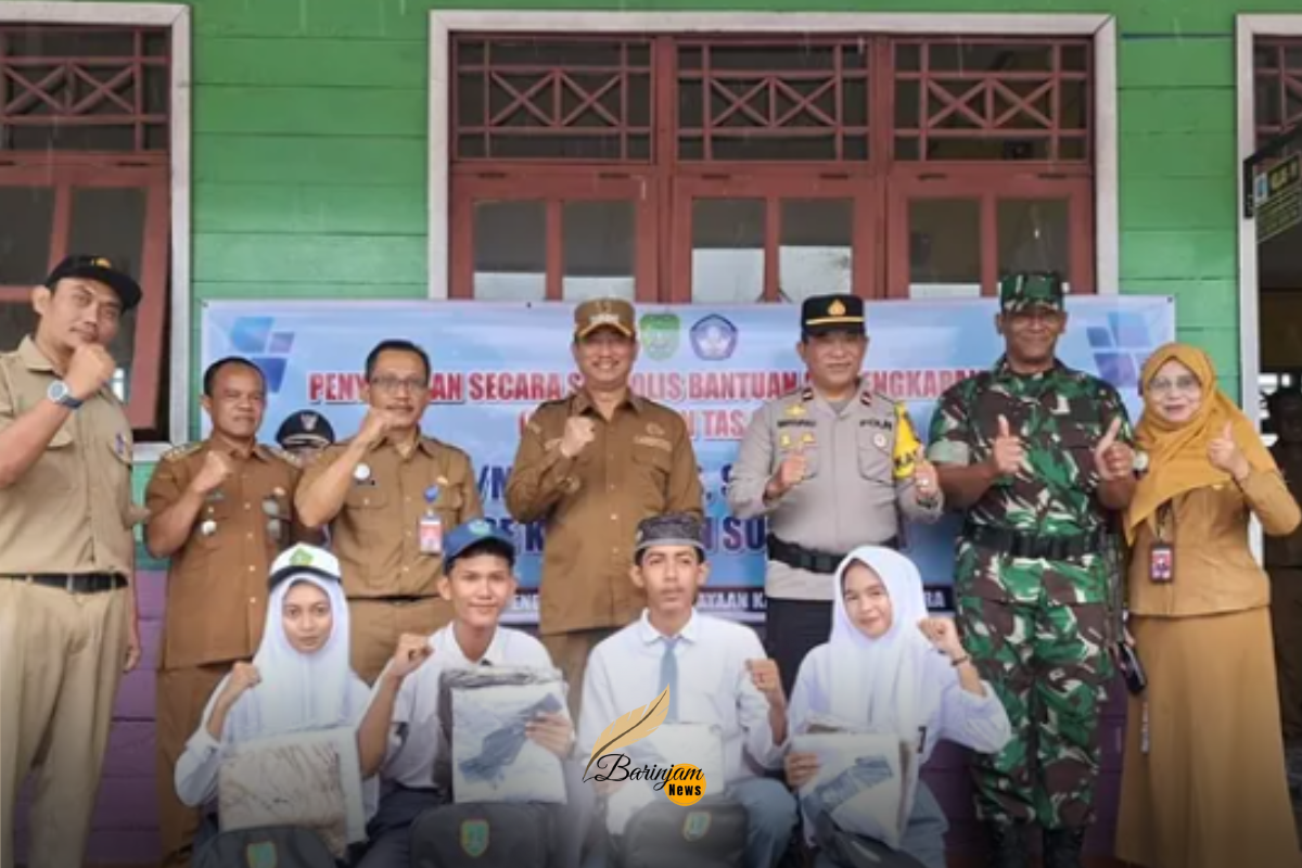 Bupati Masduki Ajak Siswa Pantai Lunci Wujudkan Generasi Unggul Melalui Disiplin dan Pendidikan Berkualitas