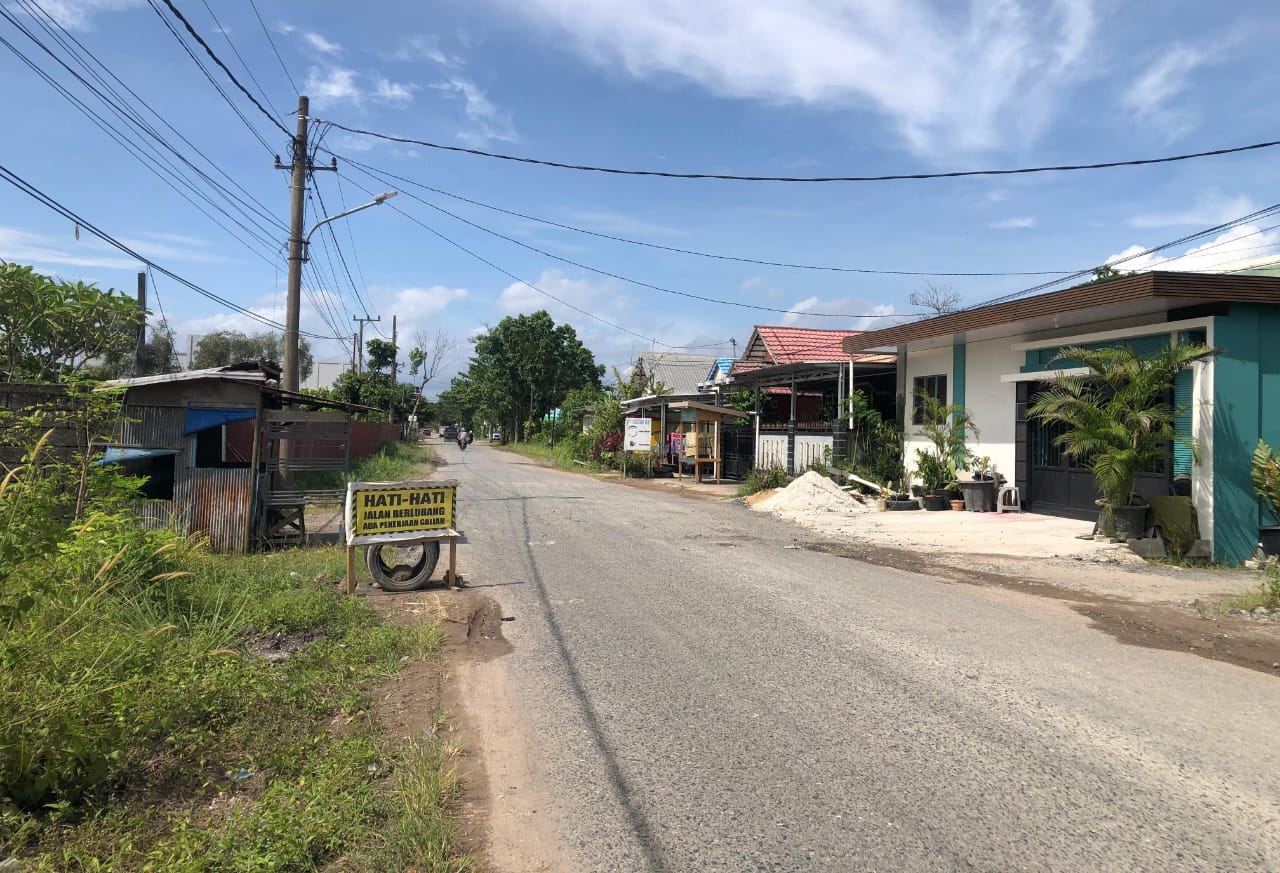 Proyek Jalan Sukamara Tersendat, Akademisi Soroti Minimnya Mitigasi Cuaca – Wartabanjar