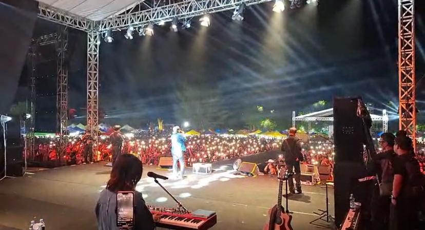 For Revenge Hipnotis Penonton Hari Ketiga Gebyar Seni Budaya Sukamara – Berita Sampit